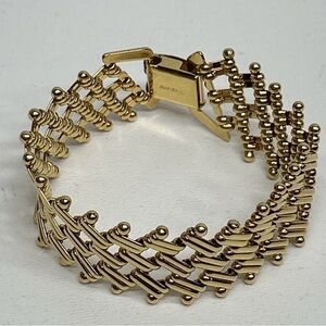 Vintage Napier gold-tone mesh bracelet Women’s jewelry